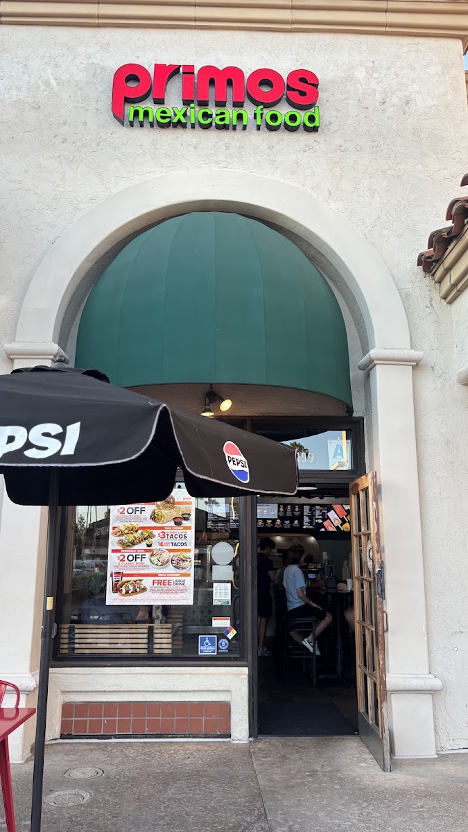 Primos Mexican Food & Cantina