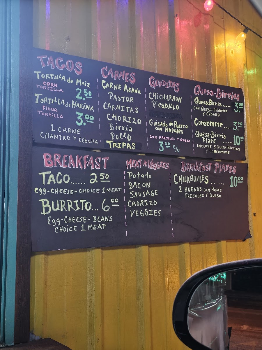 Ro & Ma's Taco Shop menu board