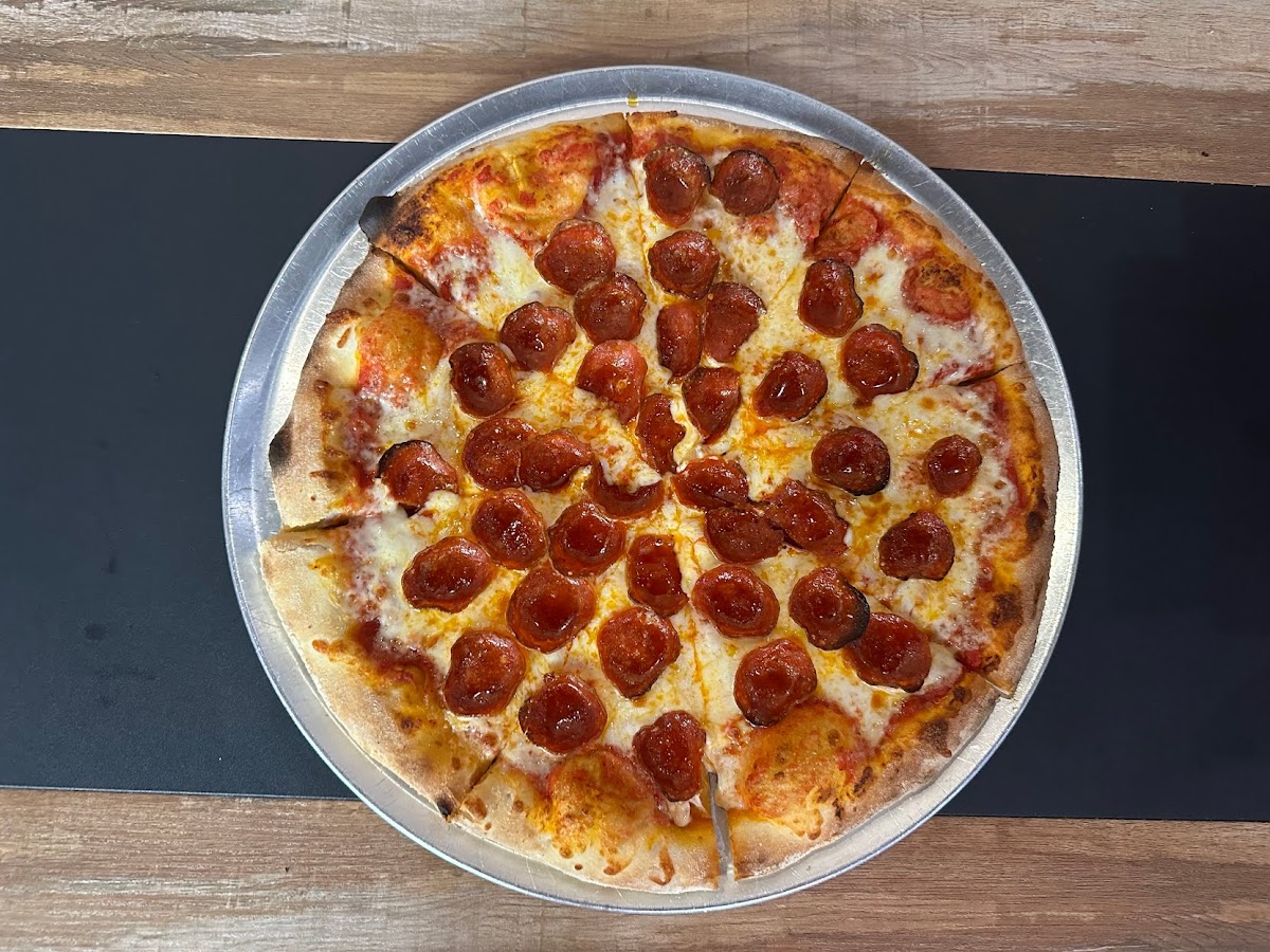 Mamma Ramona’s Pizzeria