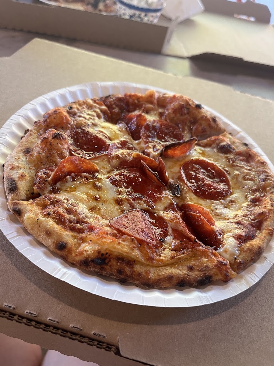 Revolution Road Pizza Co. (mobile food trailer)