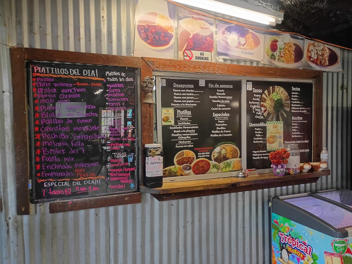 Tacos Al Pastor Dianita menu board