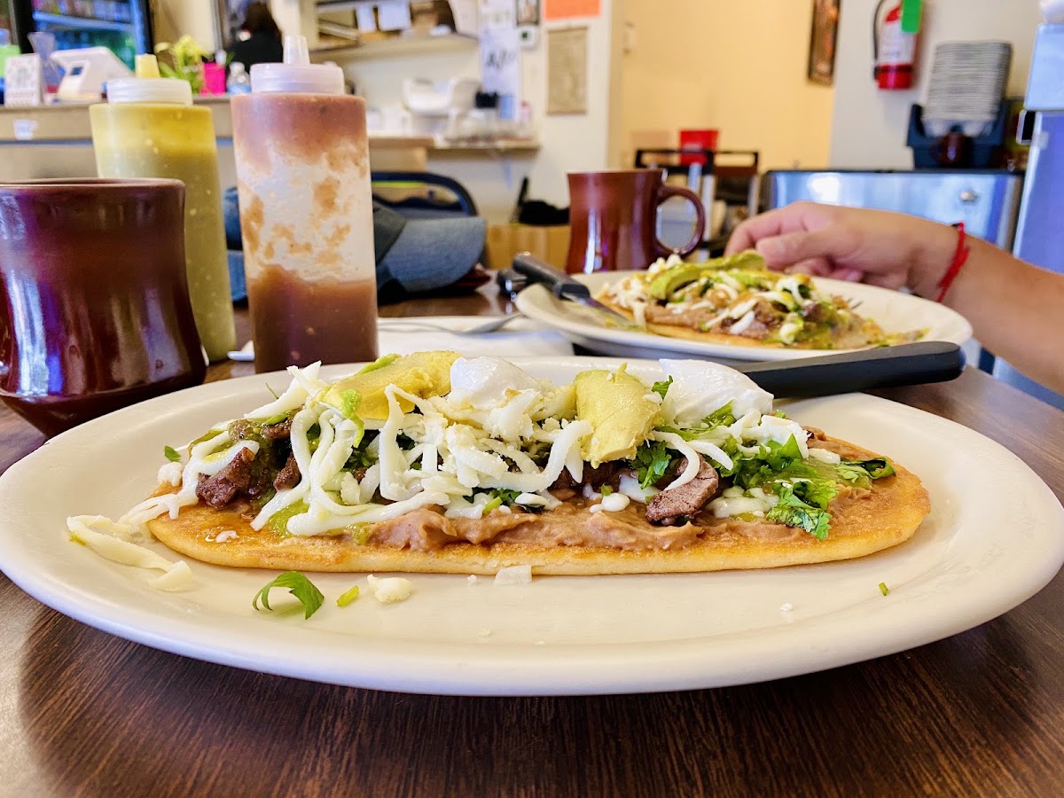 Los Jalapenos Mexican Restaurant