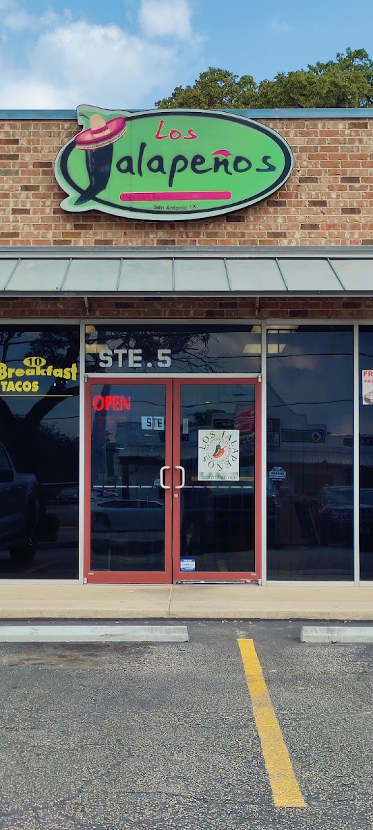 Los Jalapenos Mexican Restaurant