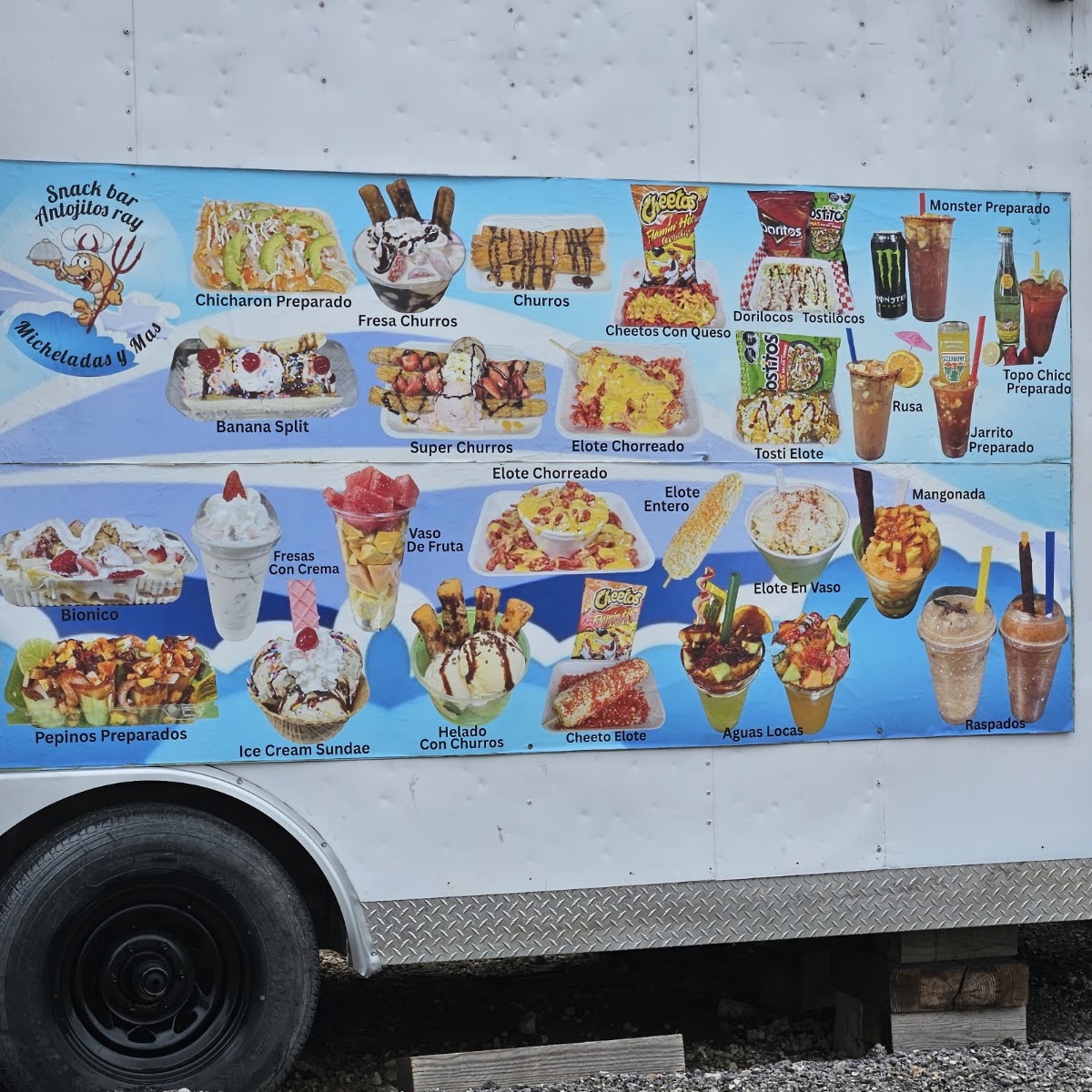 ANTOJITOS SIN MIEDO A PECAR menu board
