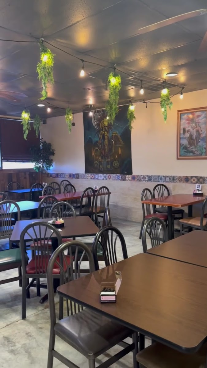 Hacienda Toro Rojo Mexican Bar & Grill