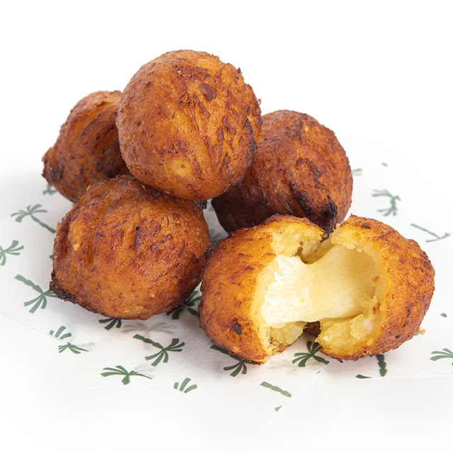 Cheesy Plantain Bites