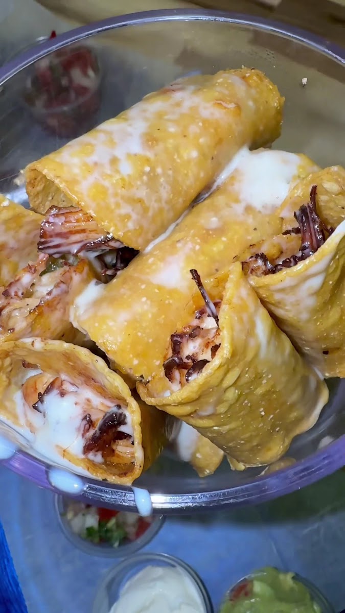 Habaneroz Tacoz & Tequilaz