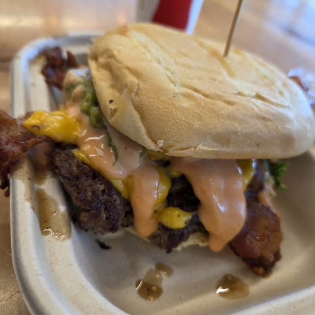 Seth's Cheese Burger