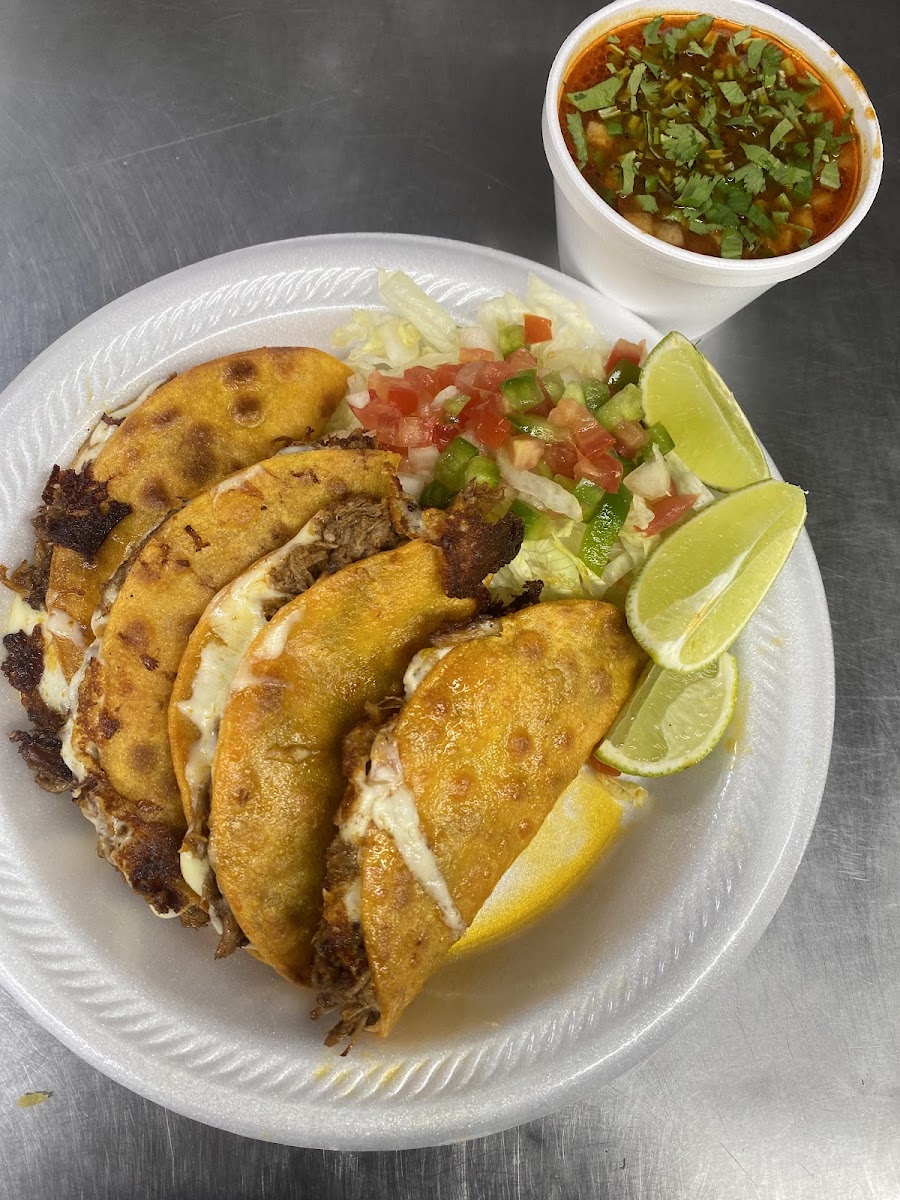 PUPUSERIA Y TAQUERÍA MENDEZ #1