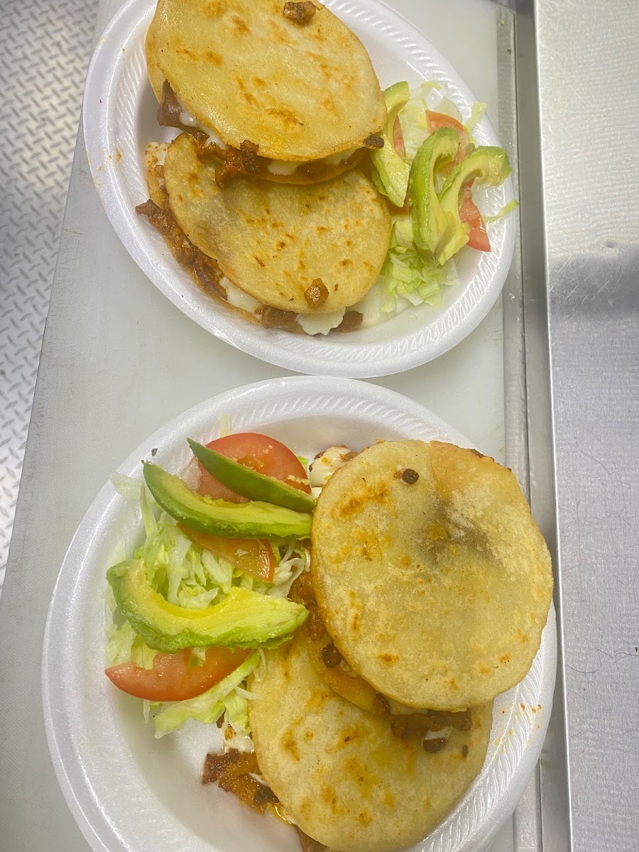 PUPUSERIA Y TAQUERÍA MENDEZ #1