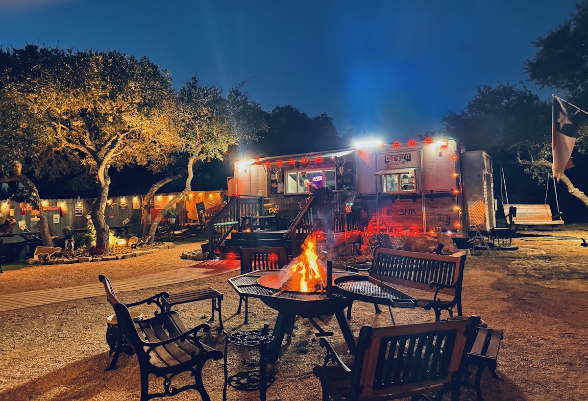 Hot & Juicy BBQ - Sandwiches and Catering