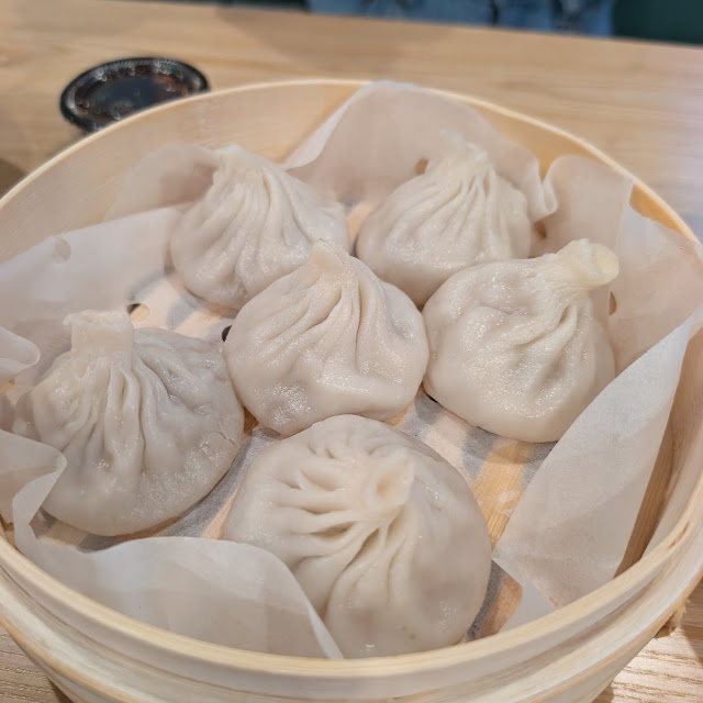 Steamed Soup Dumplings in Bamboo