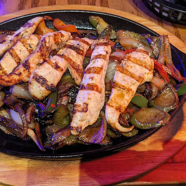 Grilled Chicken and Vegetable Fajitas