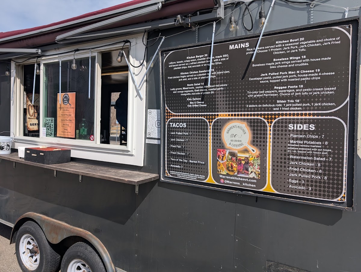 Warren's Kitchen & Catering menu board