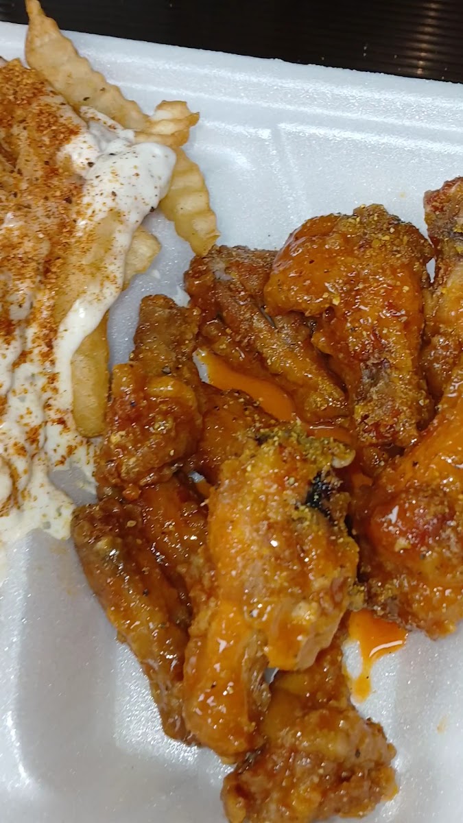 MK Wings W South Blvd