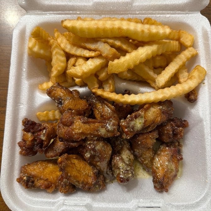 MK Wings W South Blvd