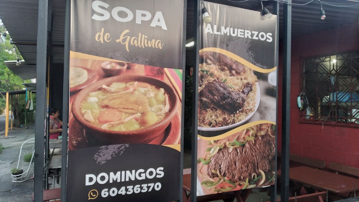 Pupuseria El Patrón