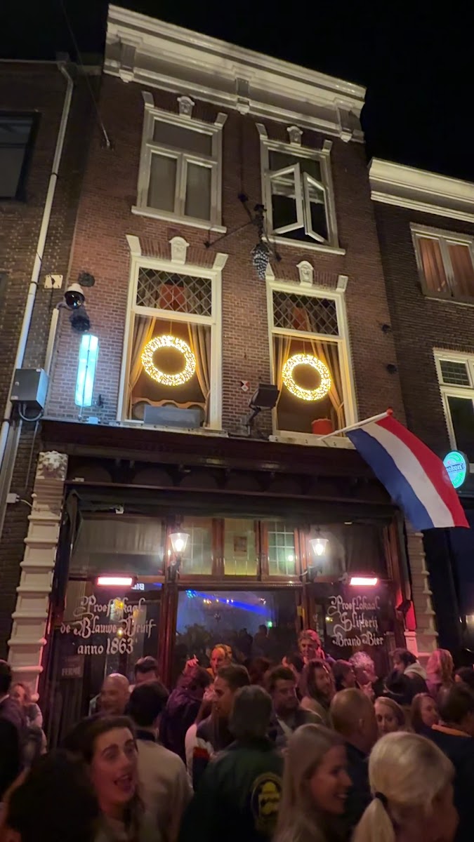 Proeflokaal de blauwe druif