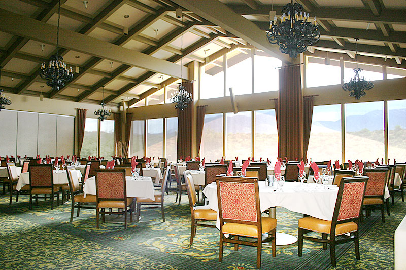 The Vistas and Agave Lounge at SaddleBrooke One