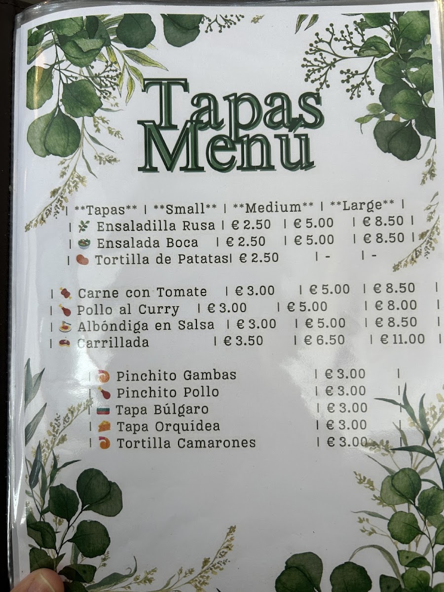 Cafeteria Las Orquideas menu board