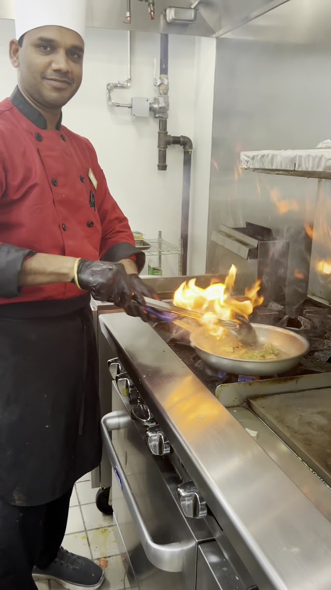 Curry and Grill - Conroe