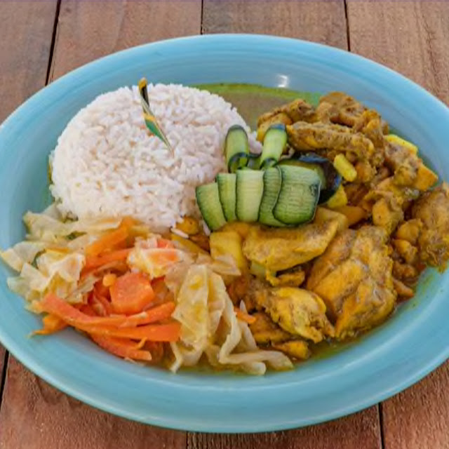 Curried Chicken Plate