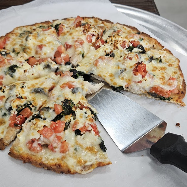 Cyprus White Pizza w GF Crust