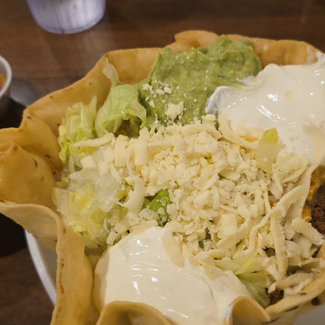 L Taco Salad