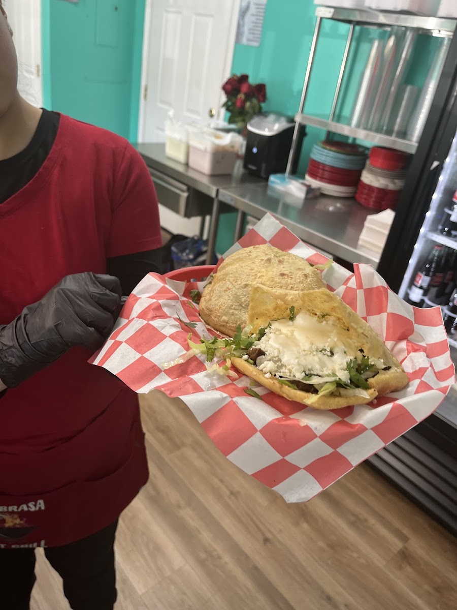La Brasa Mexican Grill