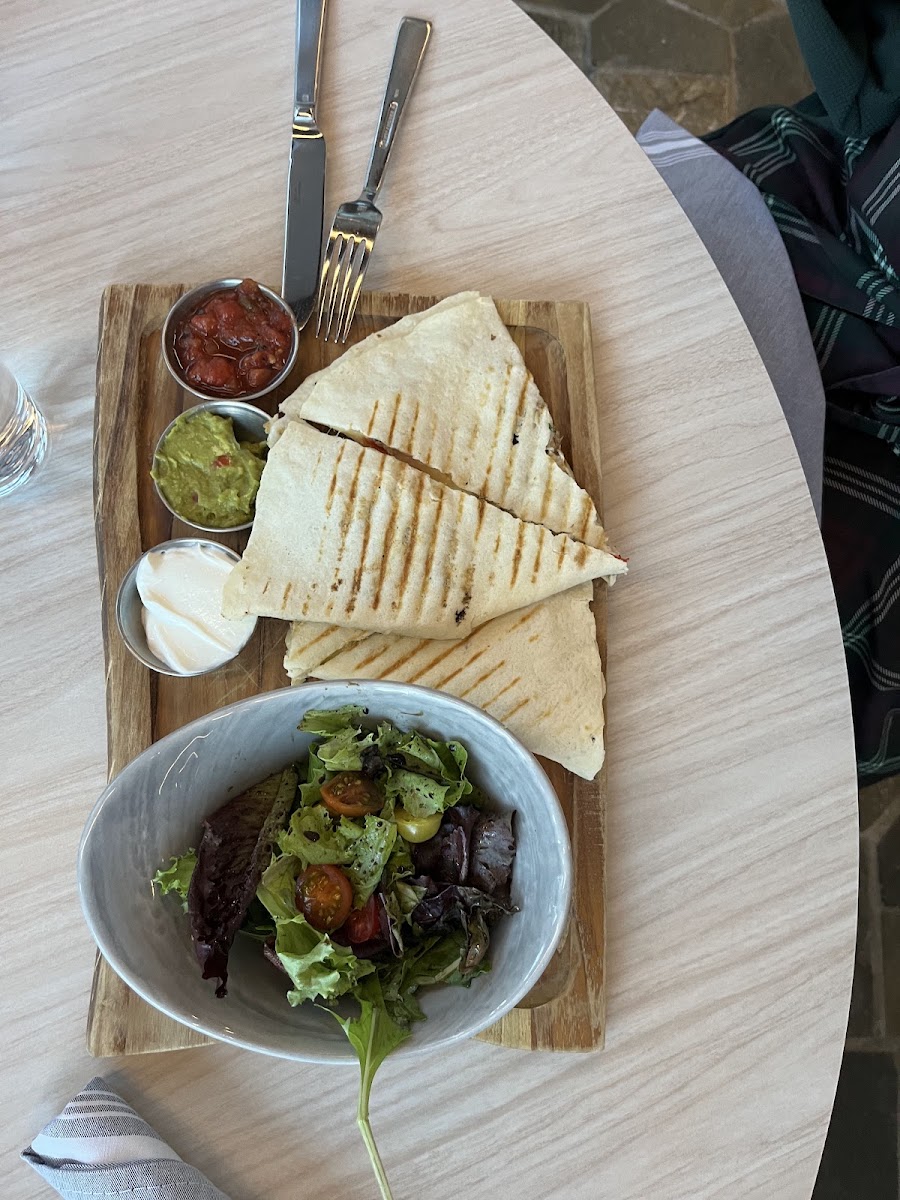 Two Trees Bistro