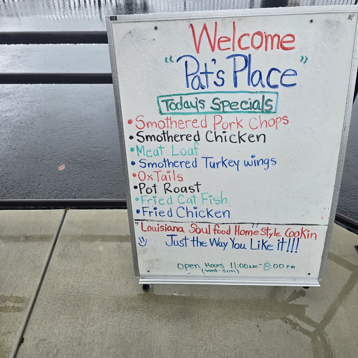 Pat’s Place Louisiana Soul Food Cuisine, Homestyle Cookin’ menu board