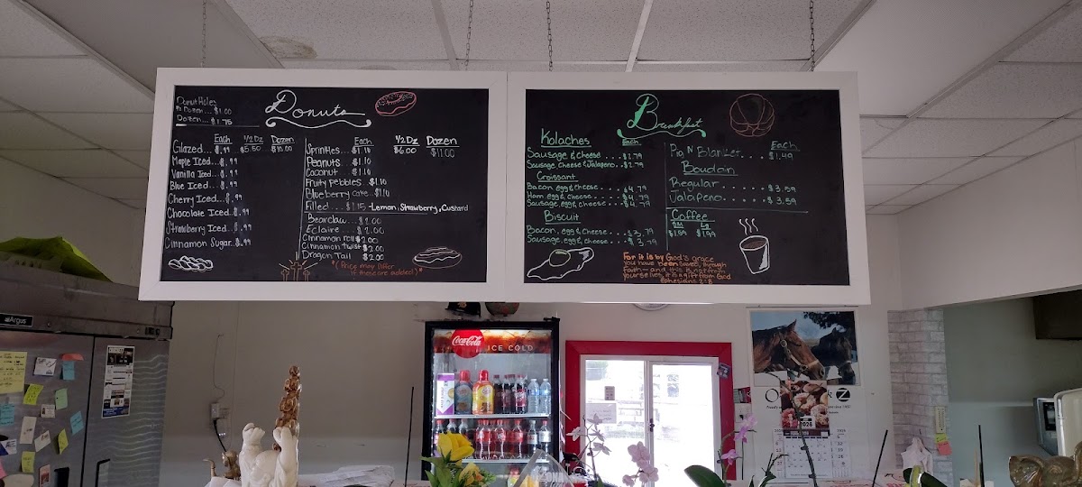 Ozona Donuts & Fast Food menu board