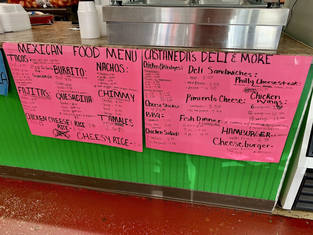 Los Castaneda’s Restaurant & Deli menu board
