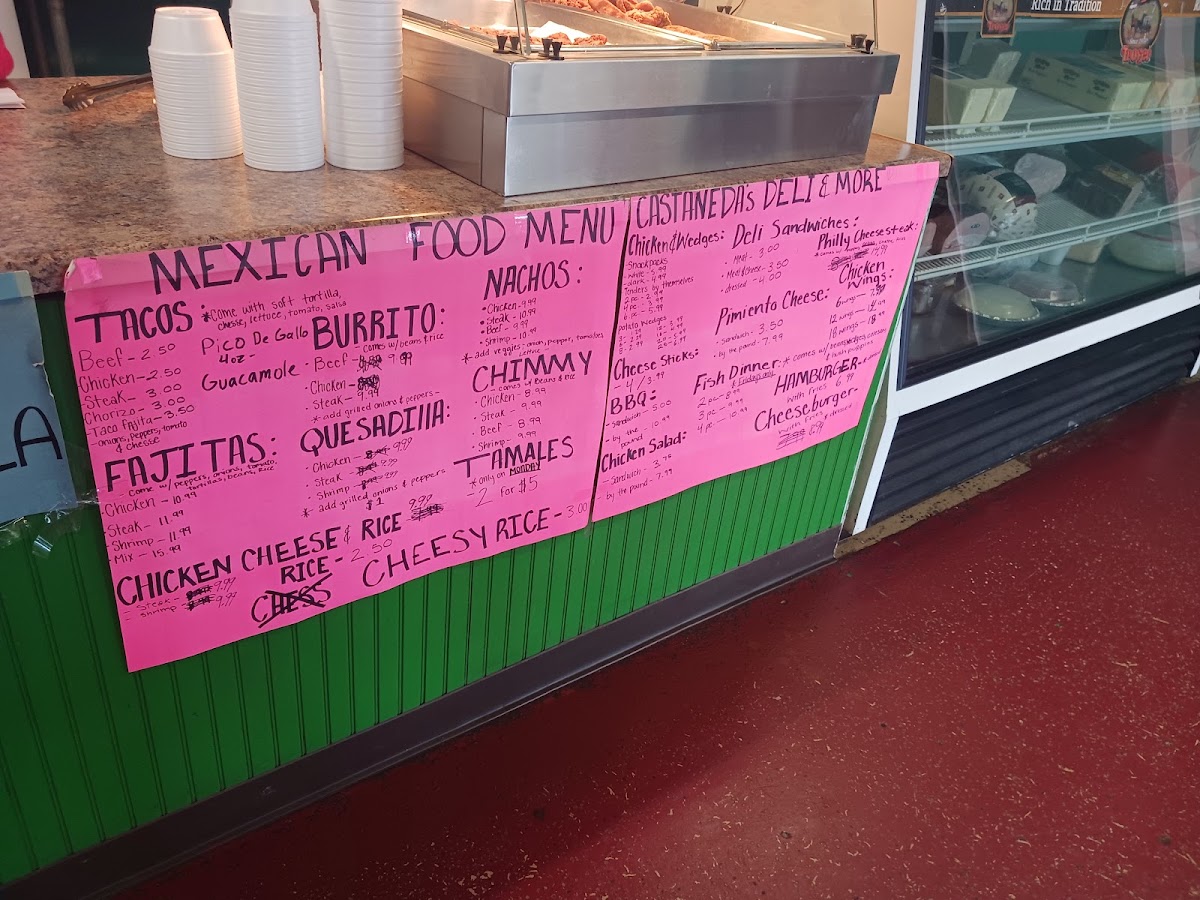 Los Castaneda’s Restaurant & Deli menu board