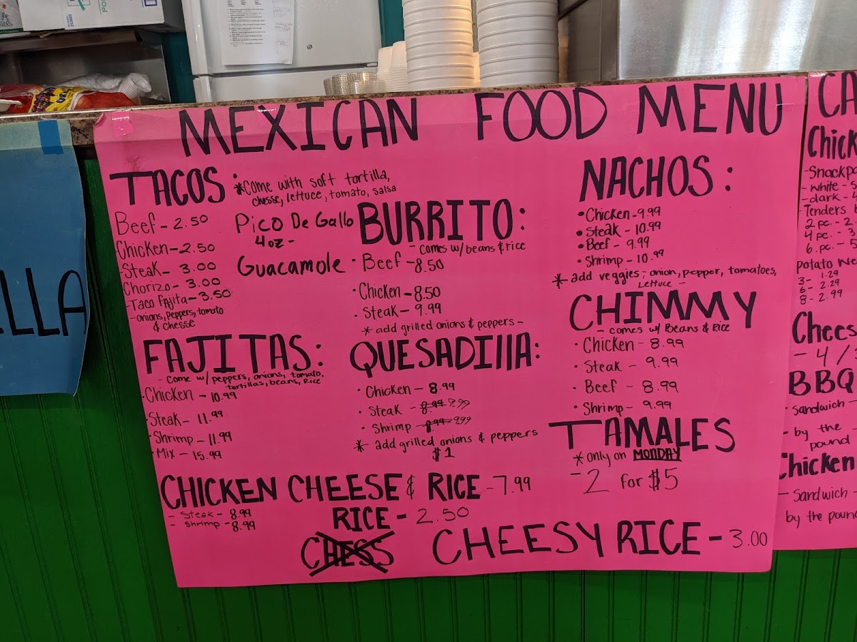 Los Castaneda’s Restaurant & Deli menu board