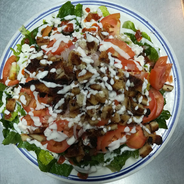 Greek Salad with Chicken