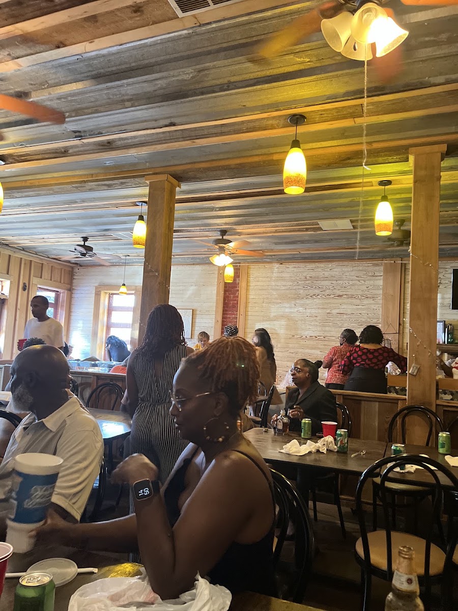 Como CatFish Company