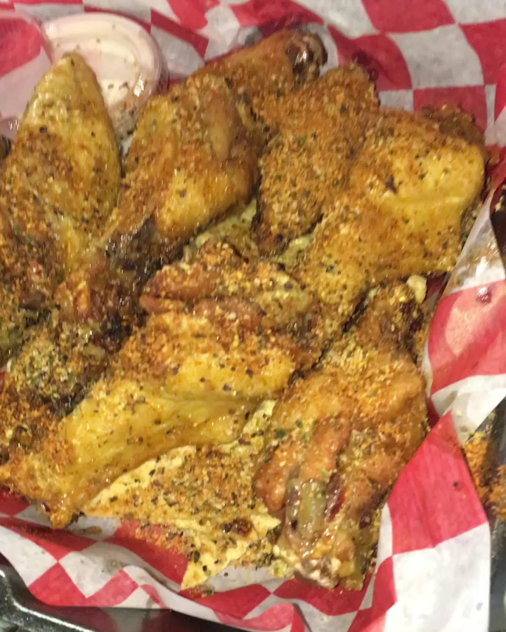 WILLIE'S 5STAR WING'S