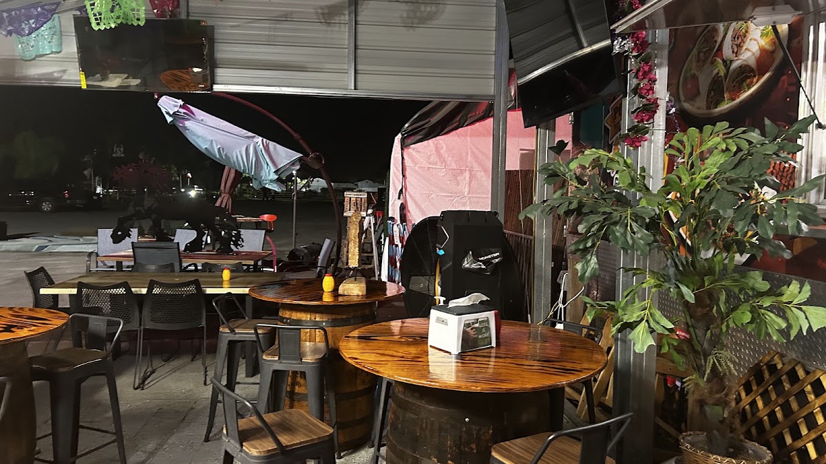 TAQUERIA LOS POTRILLOS GTO
