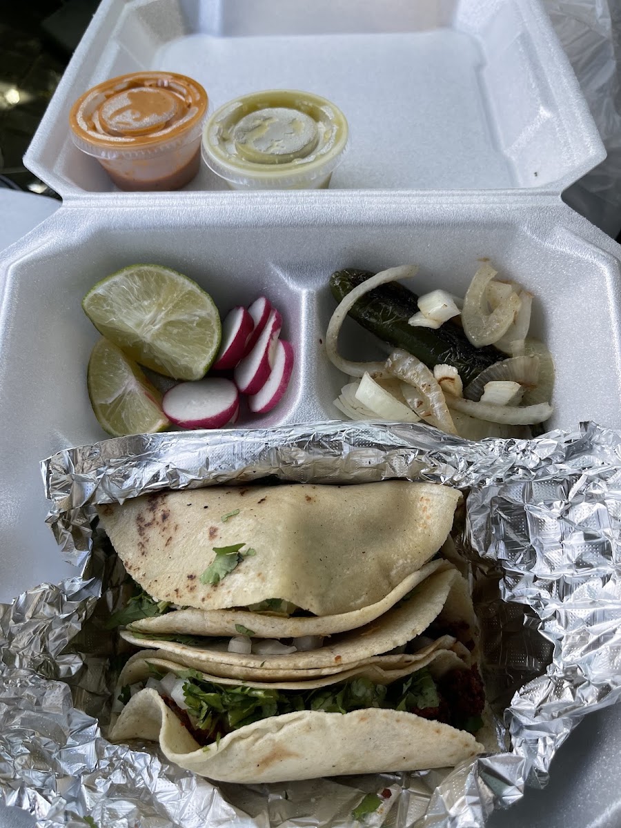 Taqueria Tres Hermanos