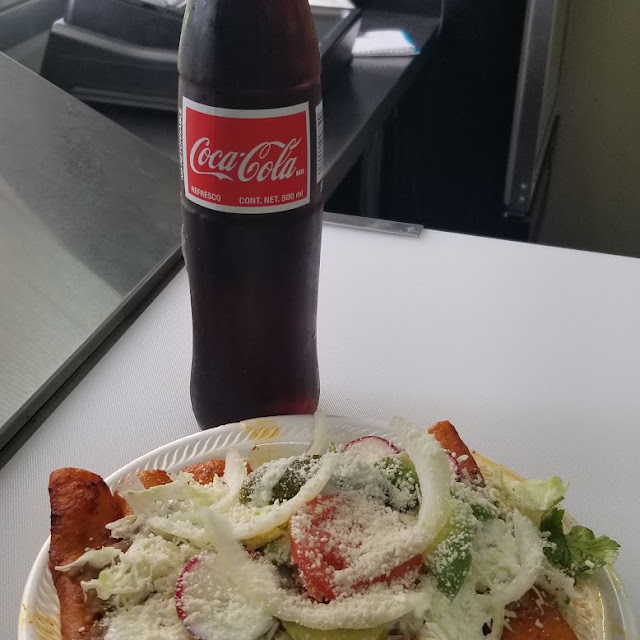 Enchiladas Rojas Con Pollo