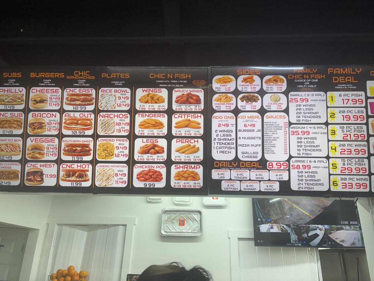 Chic N Chip menu board