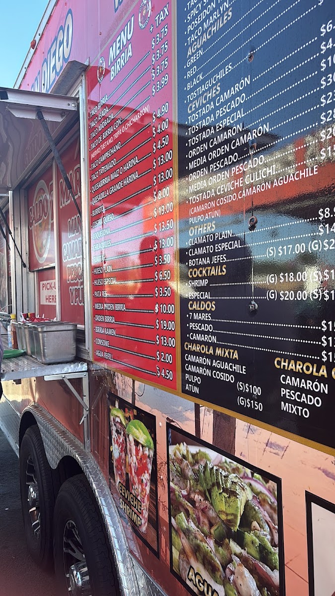Xolotacos menu board