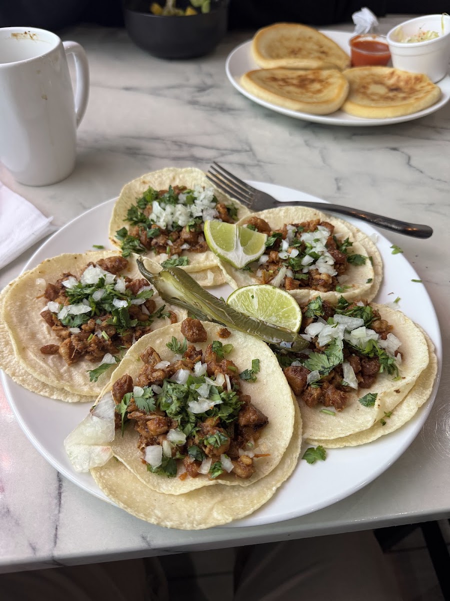Lili's Tacos & Tequila