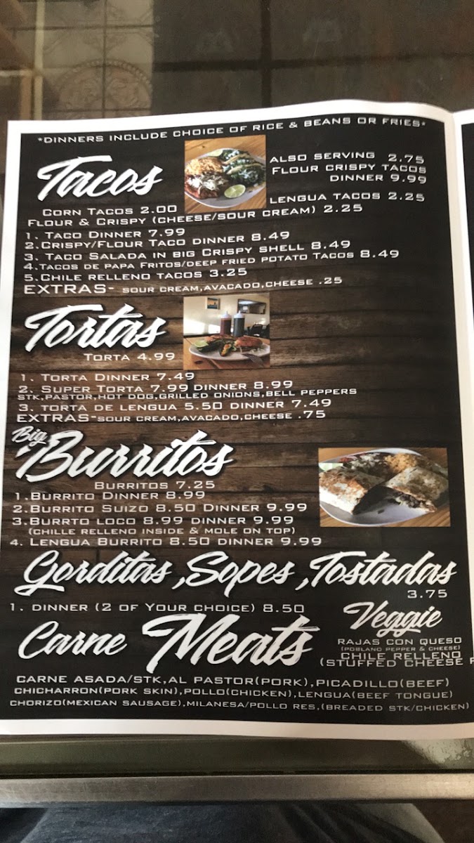 Los Cantaritos menu board