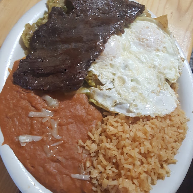 Chilaquiles Con Bistec