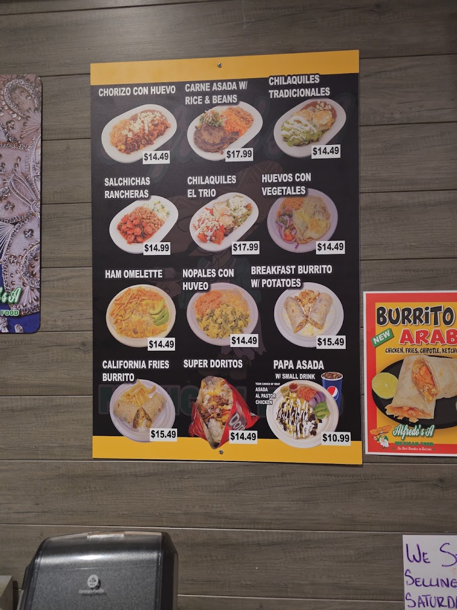 Alfredo's Mexican Food menu board