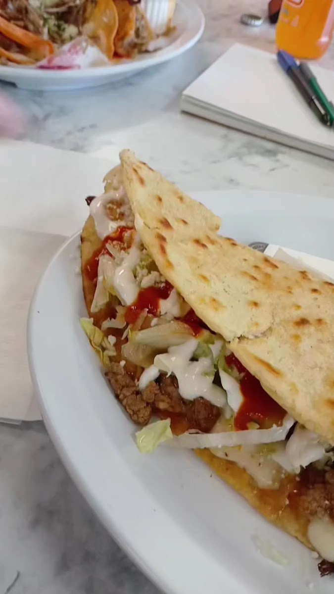 Panadería y Restaurante El Zócalo