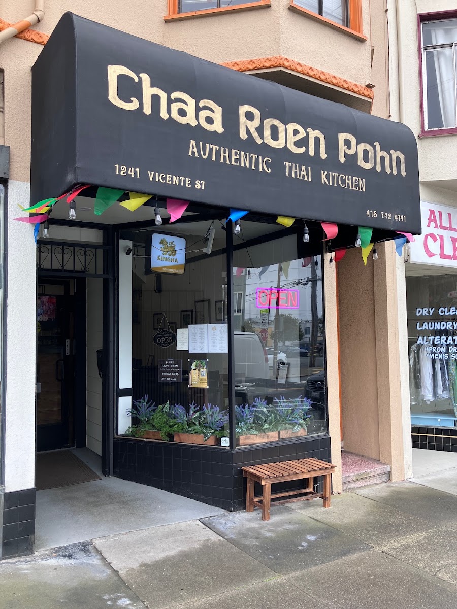 Chaa Roen Pohn