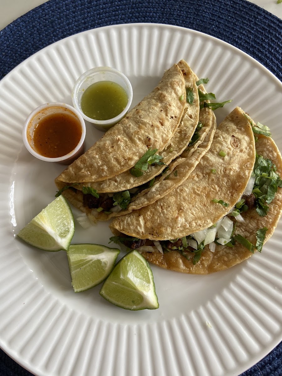 Javi's Burritos